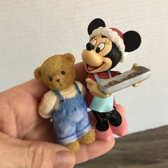 2007 Minnie Mouse and Cherished Teddy Figurine - Picture 9 of 9